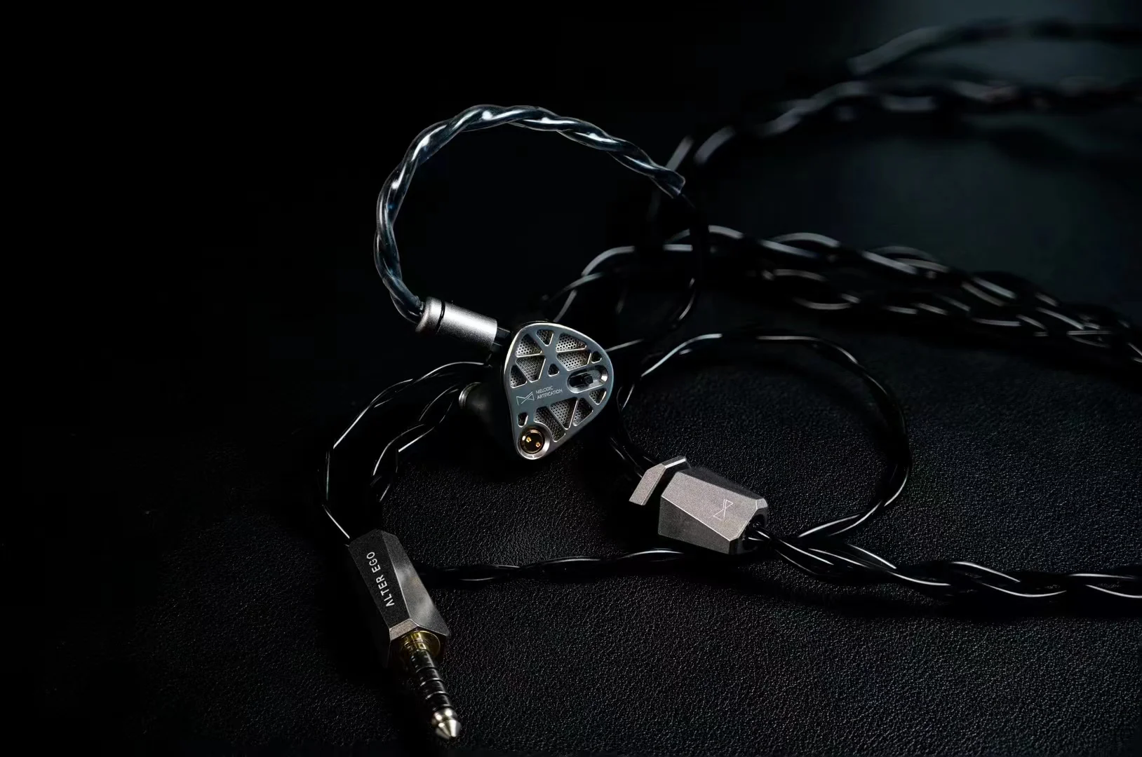 Melodic Artification ALTER EGO - SLaudio - TAI NGHE VIỆT Headphone 
