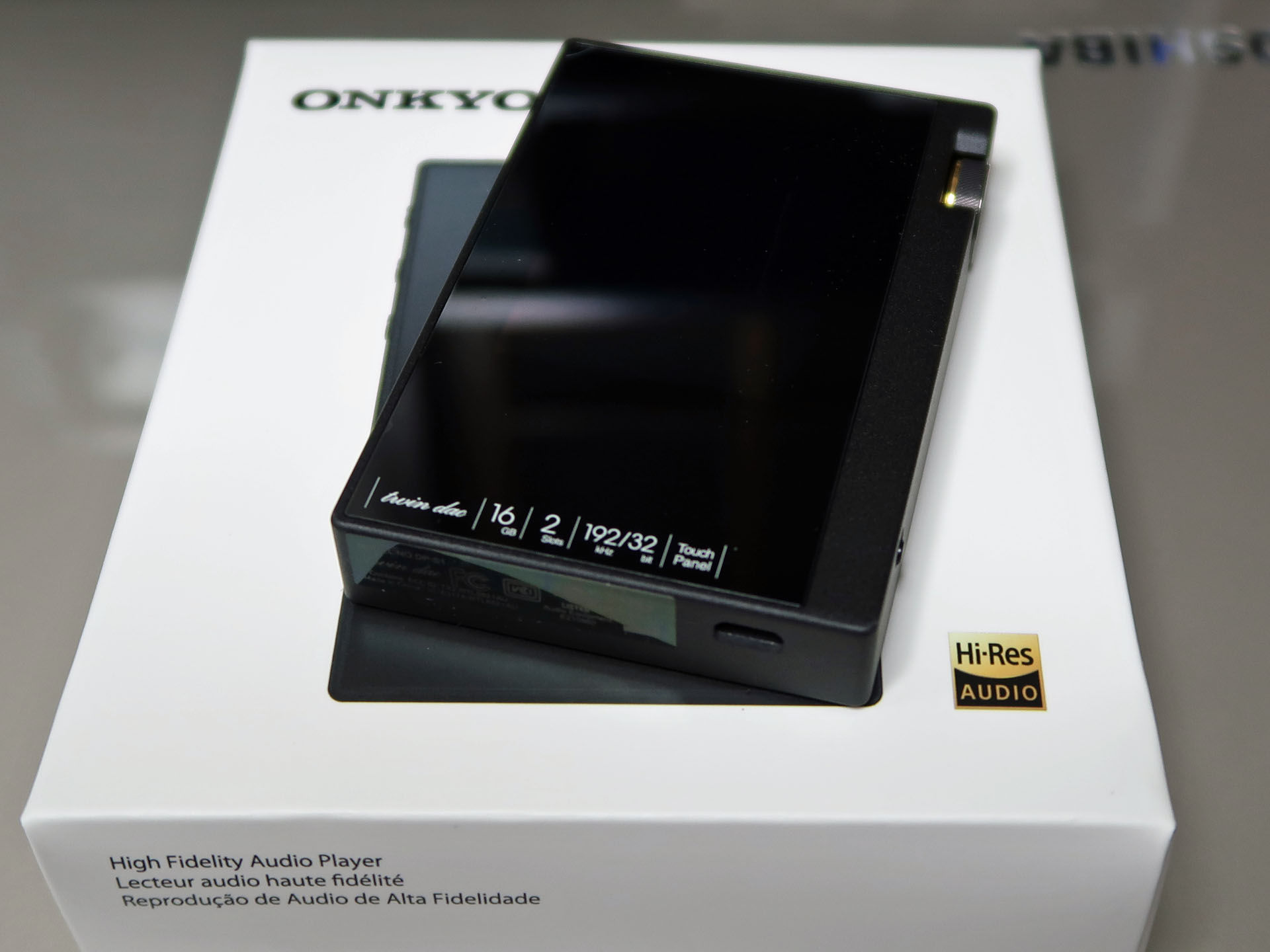 Máy nghe nhạc Onkyo DP-S1
