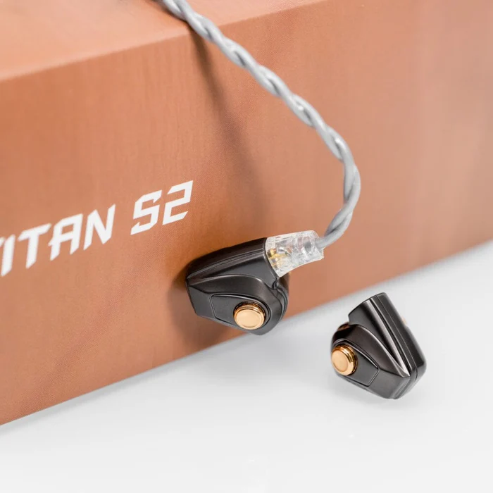 Dunu Titan S2