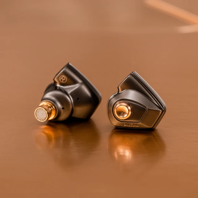 Dunu Titan S2